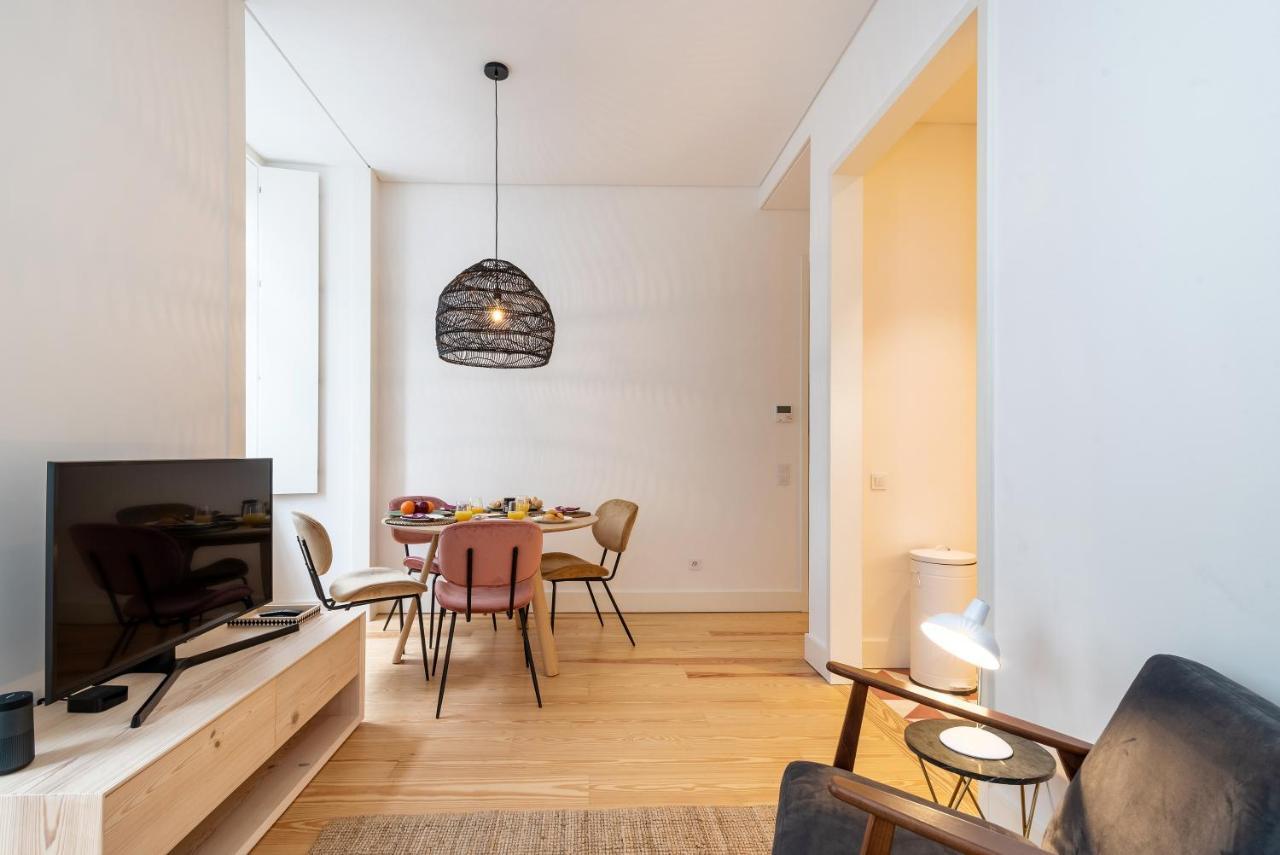 Modern 1Bdr In Downtown Lisbon By Lovelystay Exterior foto